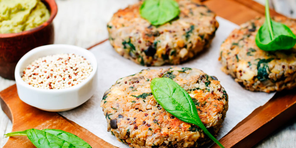 Ricetta dell'Hamburger di Quinoa e verdure: panino vegano come al pub
