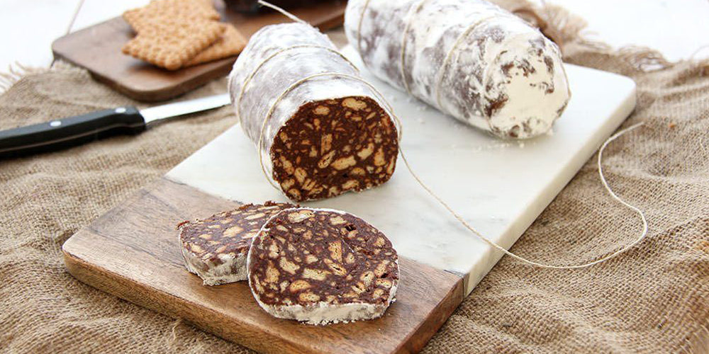 Ricetta del salame al cioccolato con frutta esotica disidrata