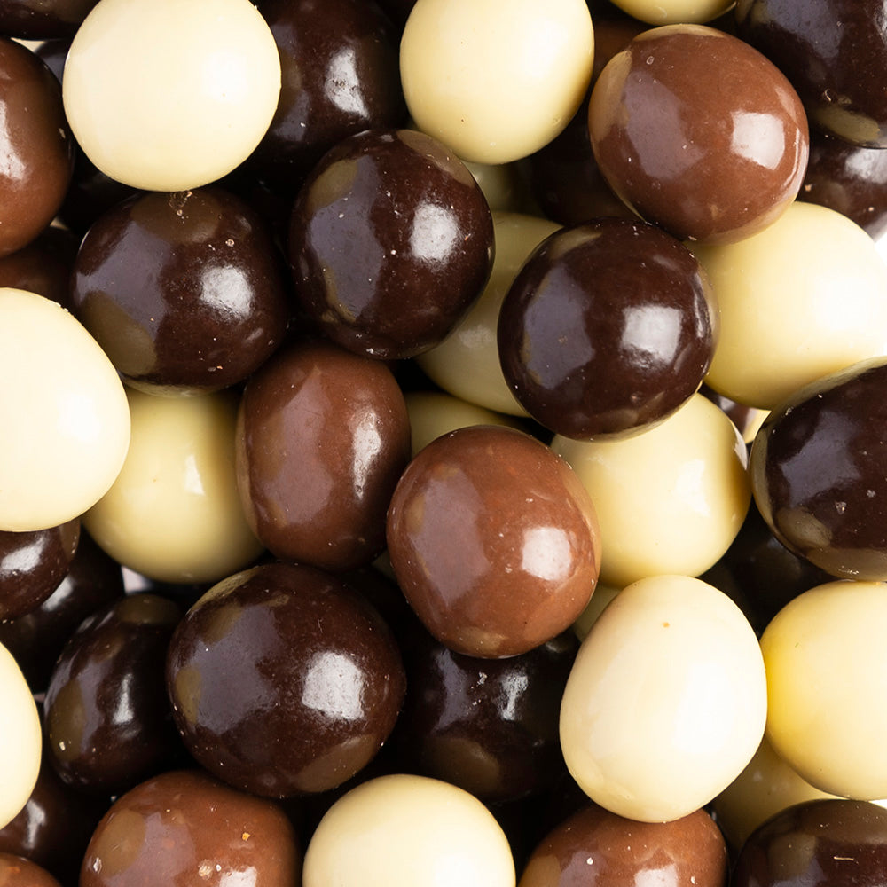 Nocciole 100% Italia ricoperte al cioccolato fondente, al latte e bianco